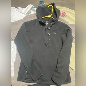 Women’s North Face coat